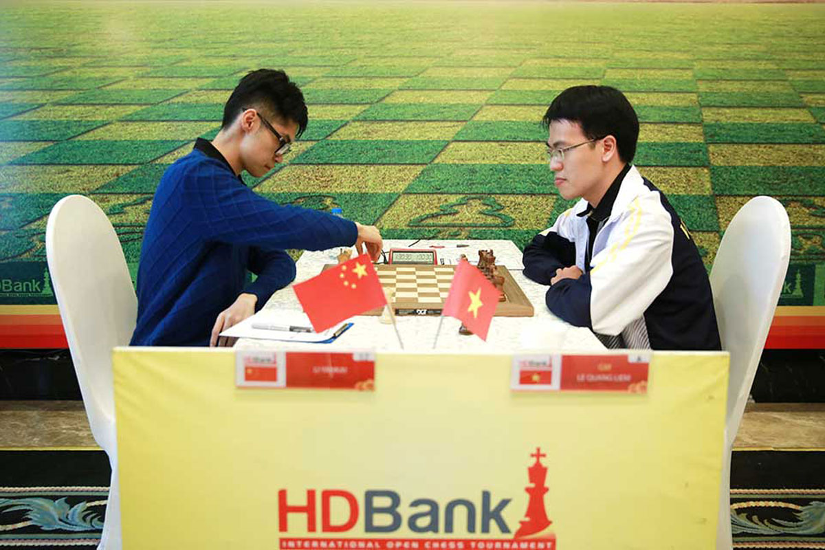 HDBank 2018 - ngày thi đấu thứ nhất
