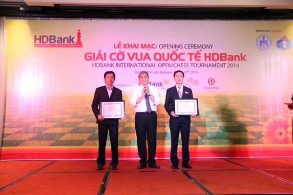 hdbank4_02.jpg