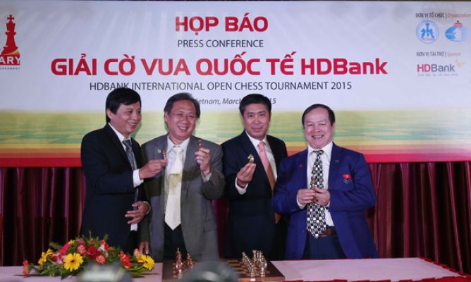 hdbank5-hopbao_12.jpg