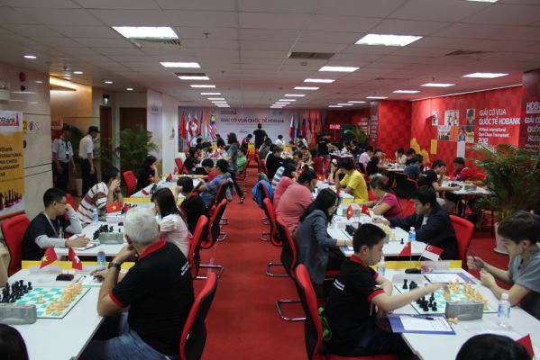 hdbank2photo_08.jpg