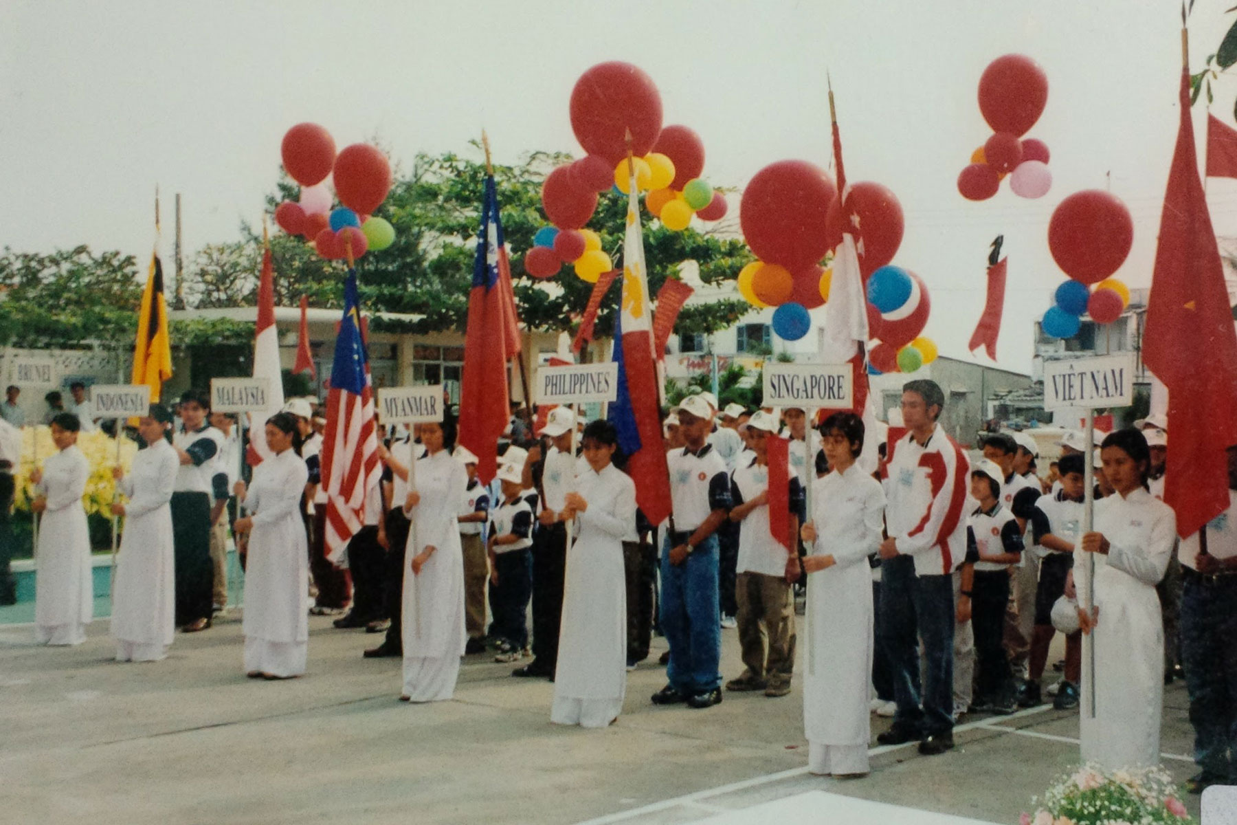 asean age 2000 4