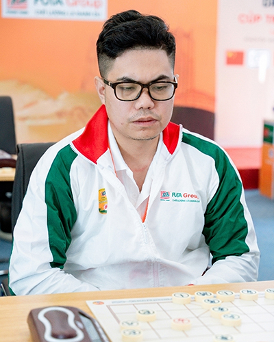 nguyen quang nhat