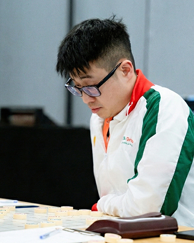 trinh ngan long